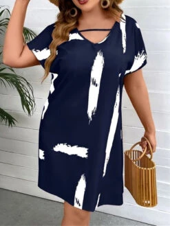 Women‘s Plus Size Curve Casual Dress T Shirt Dress Tee Dress Shift Dress Graphic Midi Dress Short Sleeve Print V Neck Fashion Outdoor Dark Blue Summer Spring L XL XXL 3XL 4XL